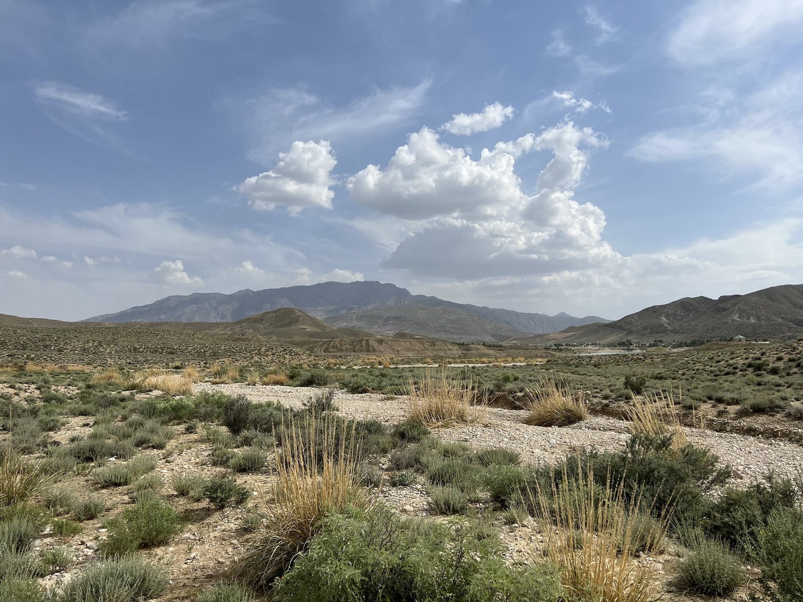 dacha hut hanna lake in quetta