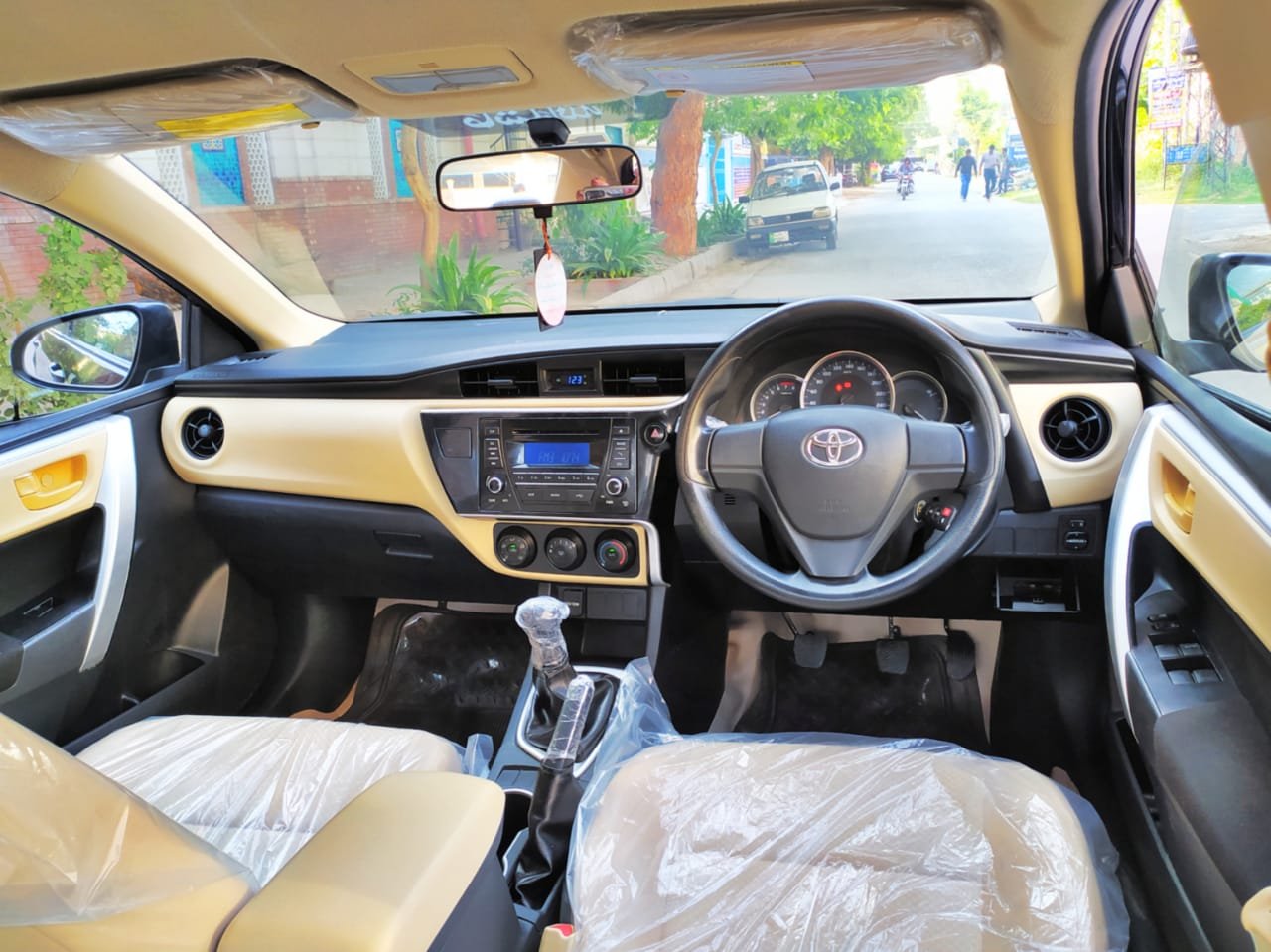 Lahore to Quetta 2d service Whatsapp and contact number
